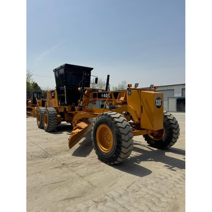 รถเกรดเดอร์ Cat 140K grader