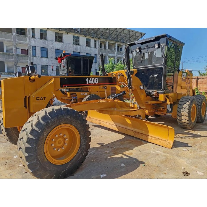 รถเกรดเดอร์ Cat140G Caterpillar