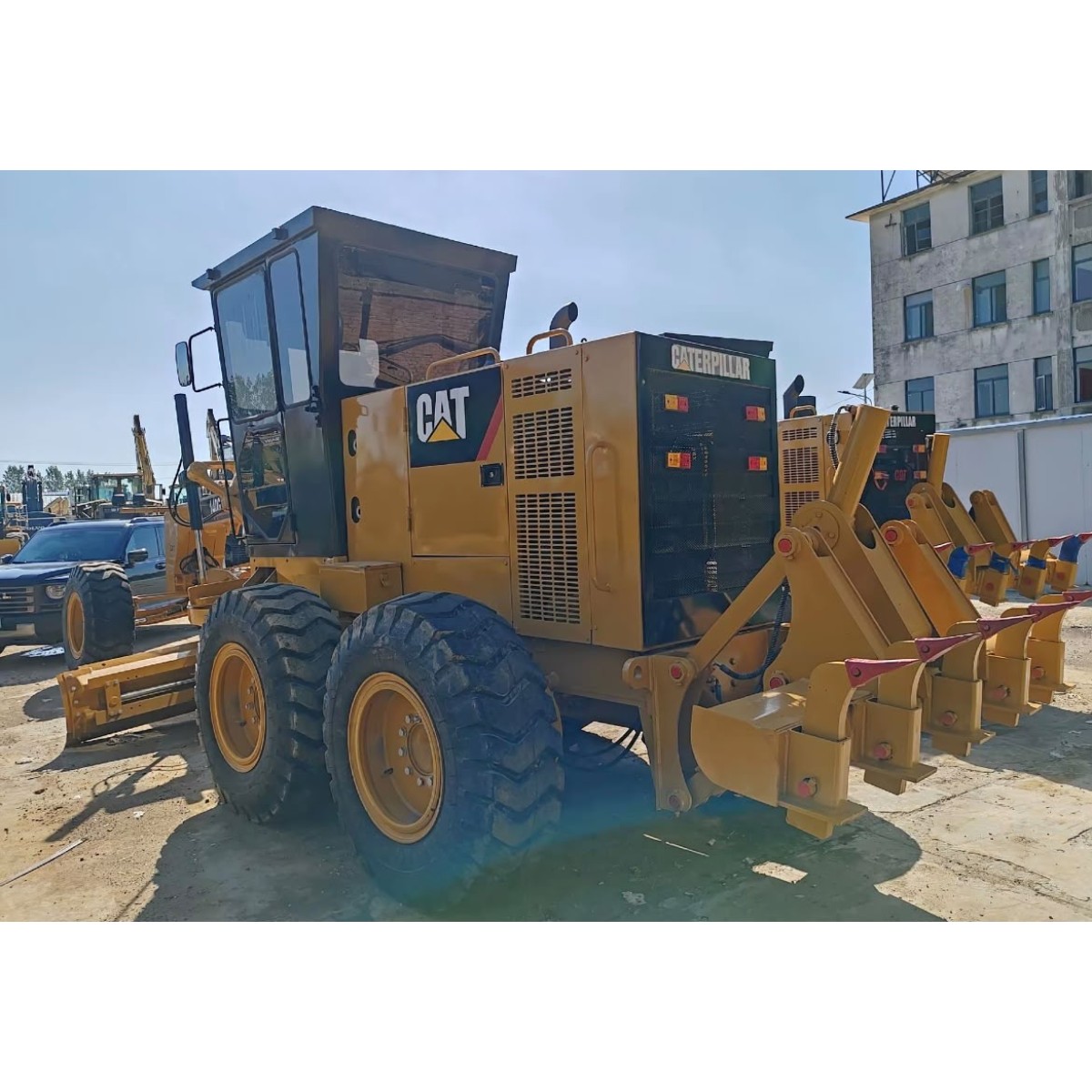 รถเกรดเดอร์ Cat140G Caterpillar