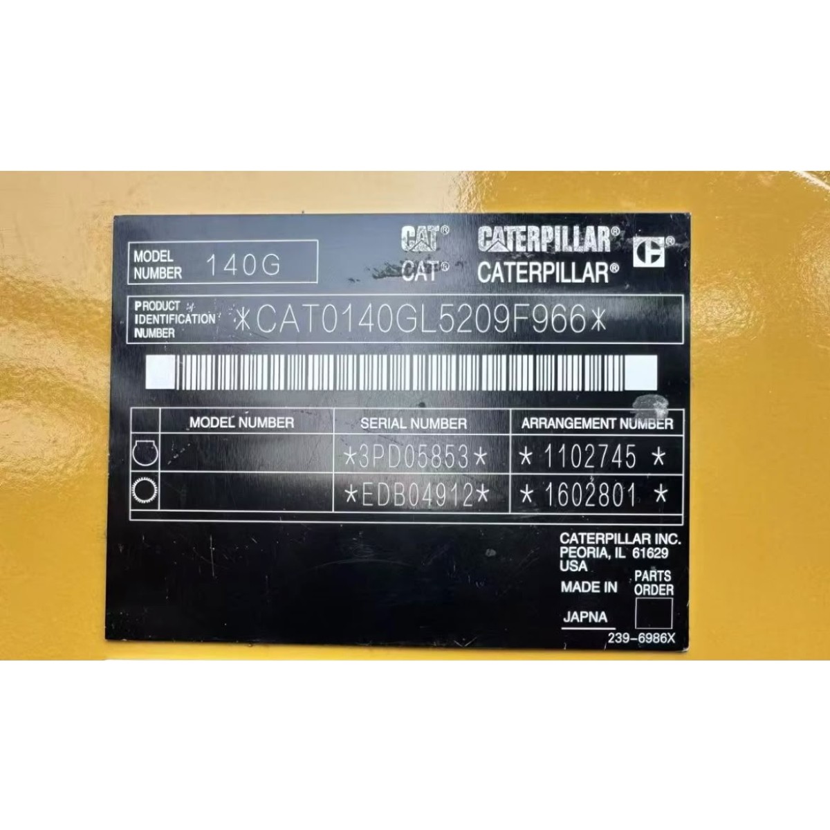 รถเกรดเดอร์ Cat140G Caterpillar