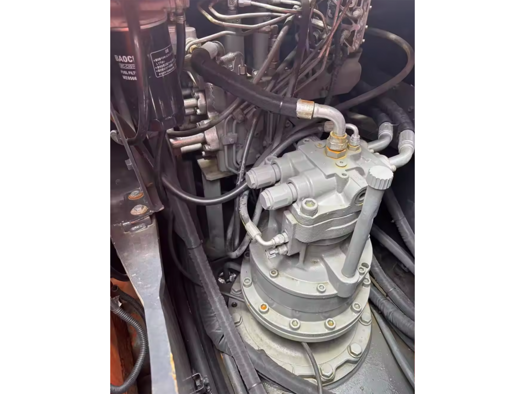 รถแม็คโคร CAT 320