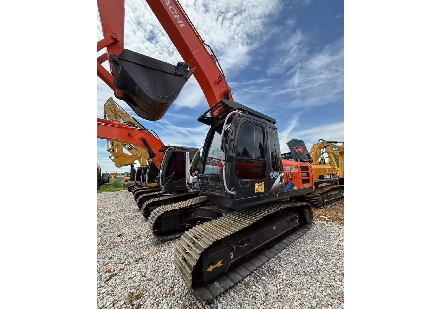 ราคา รถขุด cat ขนาดใหญ่