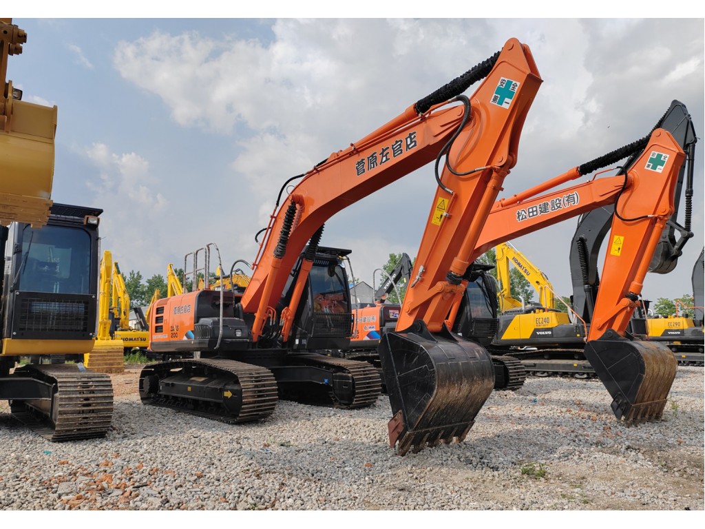 รถแม็คโคร cat 320 ราคา