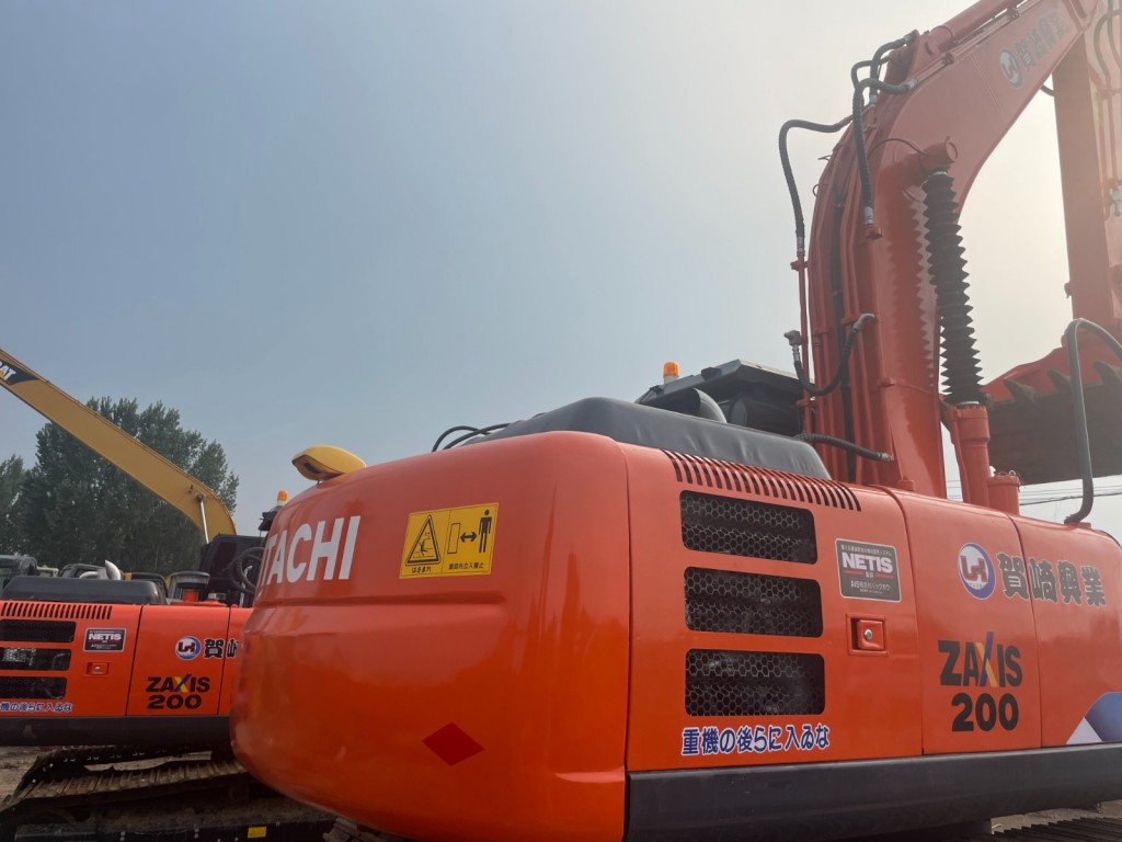 รถแม็คโคร CAT320GX