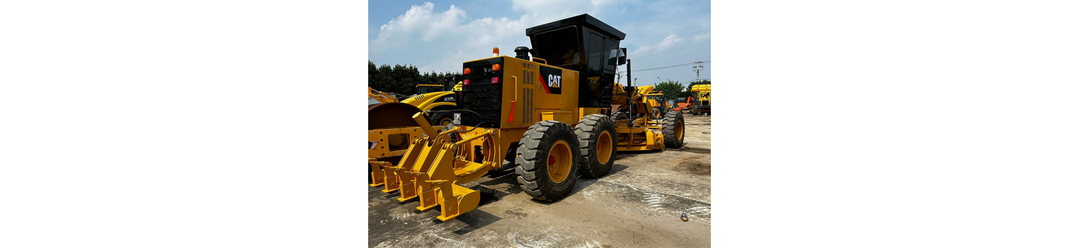 รถเกรด Caterpillar 140h