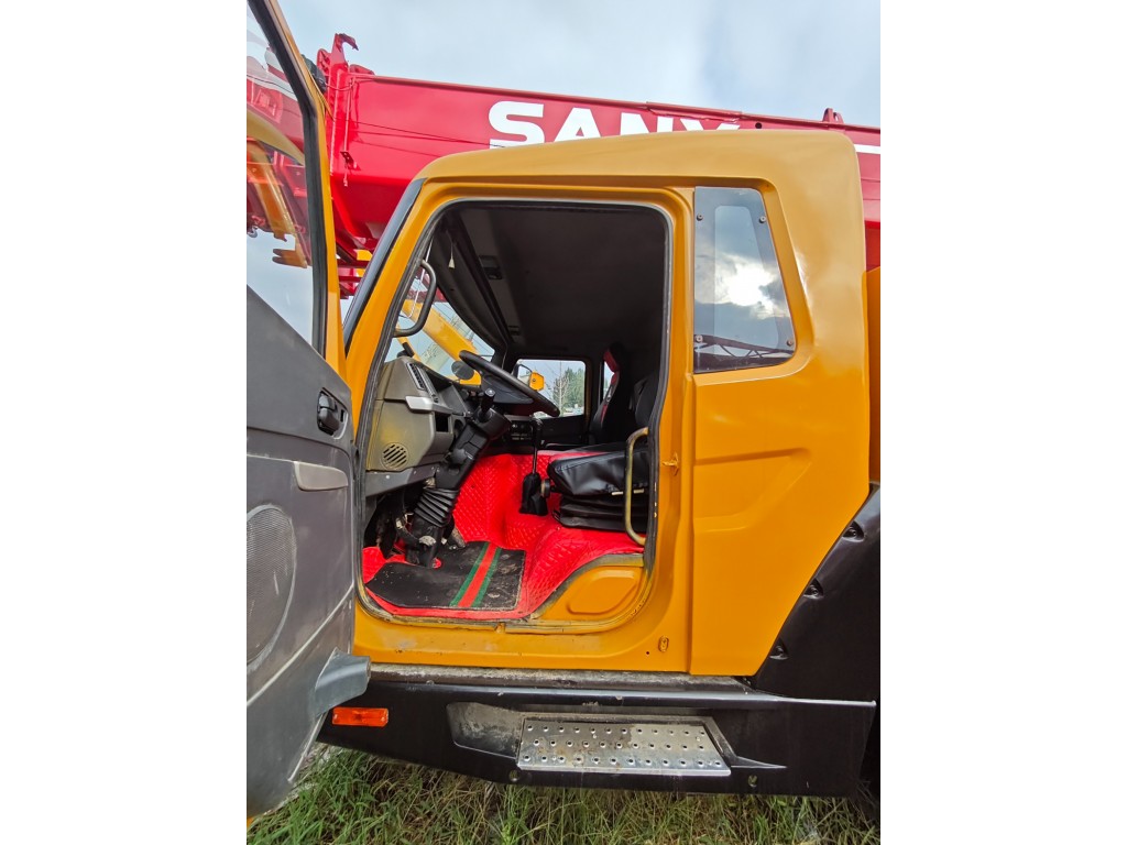 SANY STC250 ขนาด 25 ตัน ราคา