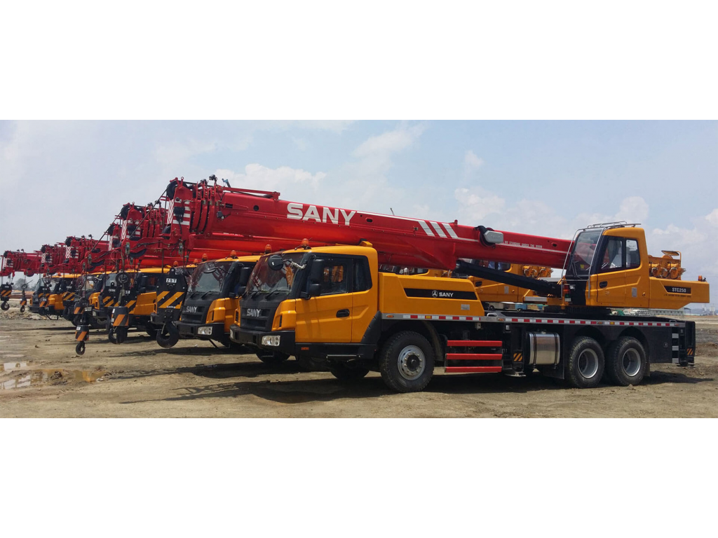 รถเครน XCMG 200 Ton Crane